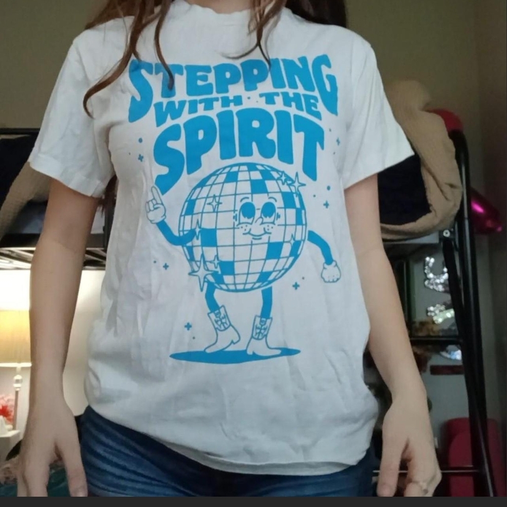White and Blue Graphic T-Shirt